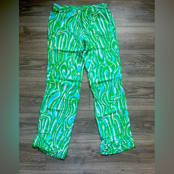 Lilly Pulitzer Green Blue Print Modal Tencel Straight Leg Pull On Pants Size S - Picture 1 of 7